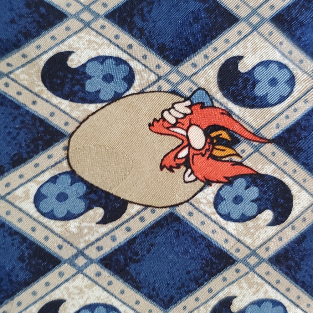 Looney Tunes Mania Tie - Picture 7 of 9